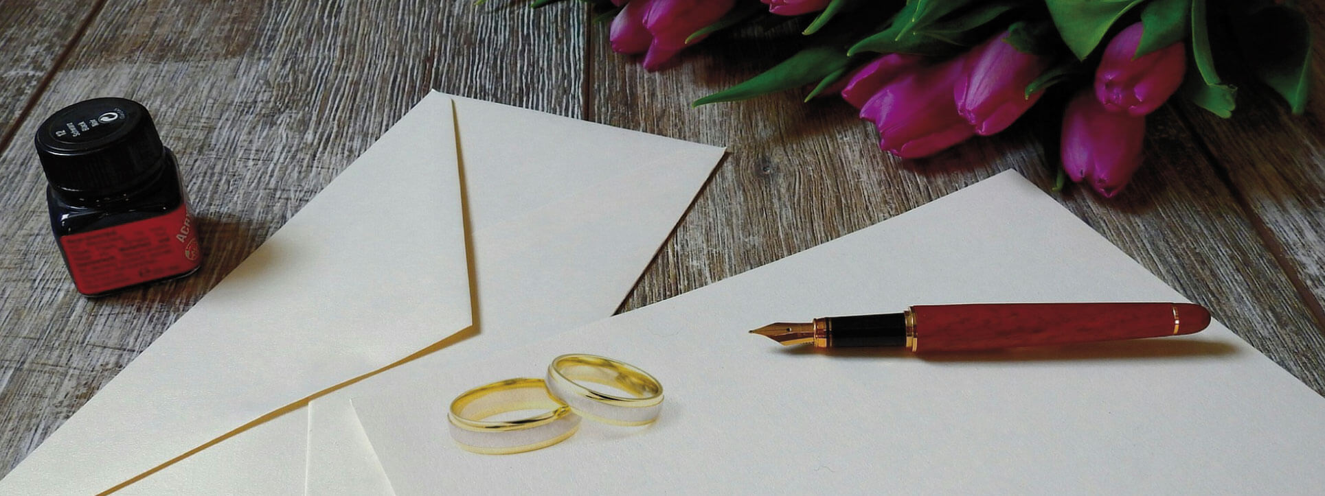 Why Wedding Invitation Cards Are Still Important